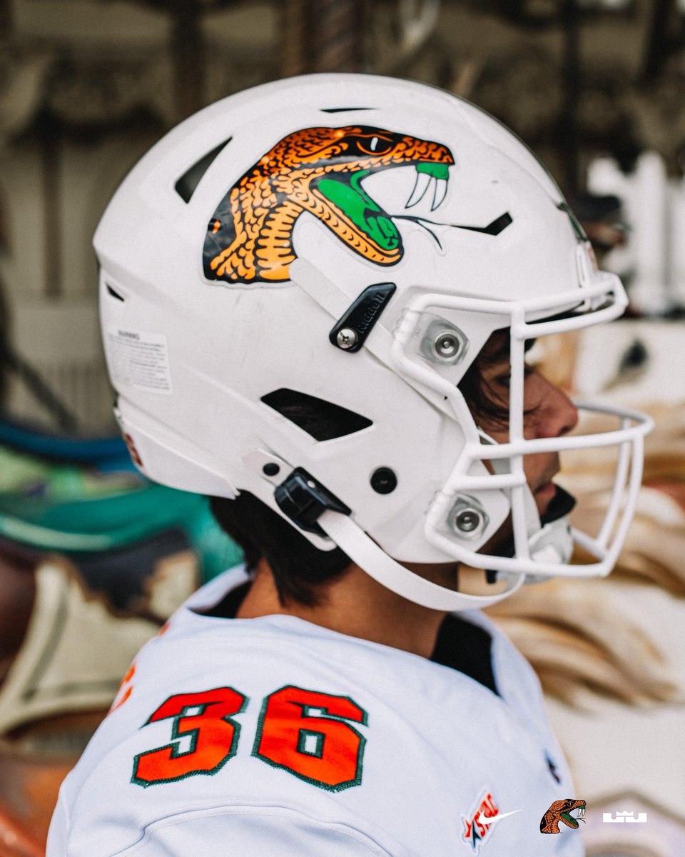 FAMU_FB's tweet image. HEARD IT&apos;S FAIR SEASON BUT WE AREN&apos;T PLAYING NICE 🚫

The Rattlers are wearing all white for their game against Alabama A&amp;amp;M.

#FAMU | #Rattlers | #FangsUp🐍