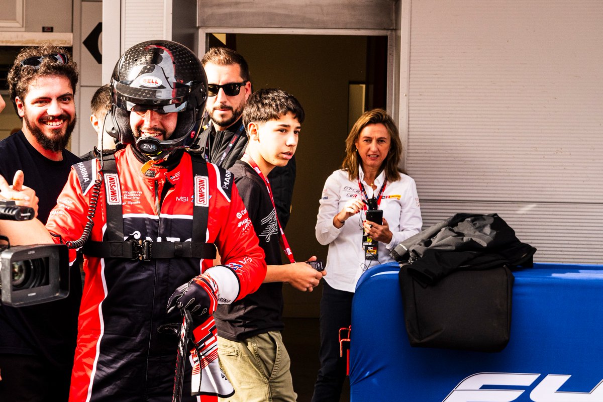 TGR_Spain's tweet image. ¡Vaya Carrera 1 la que hemos vivido este sábado en el @Circuitcat_es! 

🙌 Difícil contener la emoción tras esta primera jornada de competición, pero todavía nos queda un día más antes de cerrar el capítulo de la #GRCupSpain 2025 🏆.

#ToyotaGAZOORacing #MSISpain
