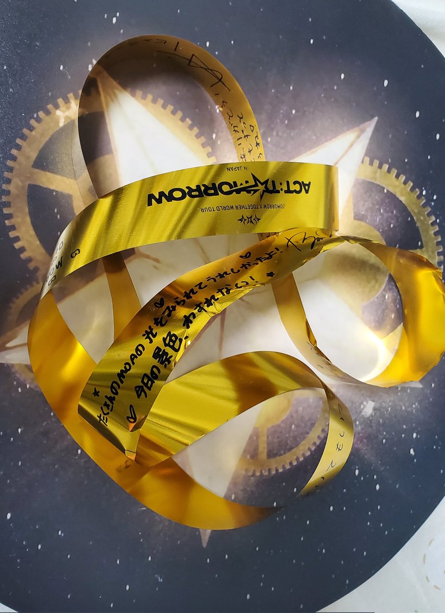 ばんびな tweet media