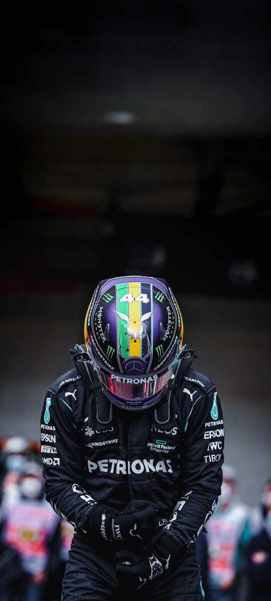 Helmet on, world off. #44Forever 👑 #F1

📍LIKE | REPOST | FOLLOW FOR MORE. 📍

(Tap, hold, load in 4k). 😇