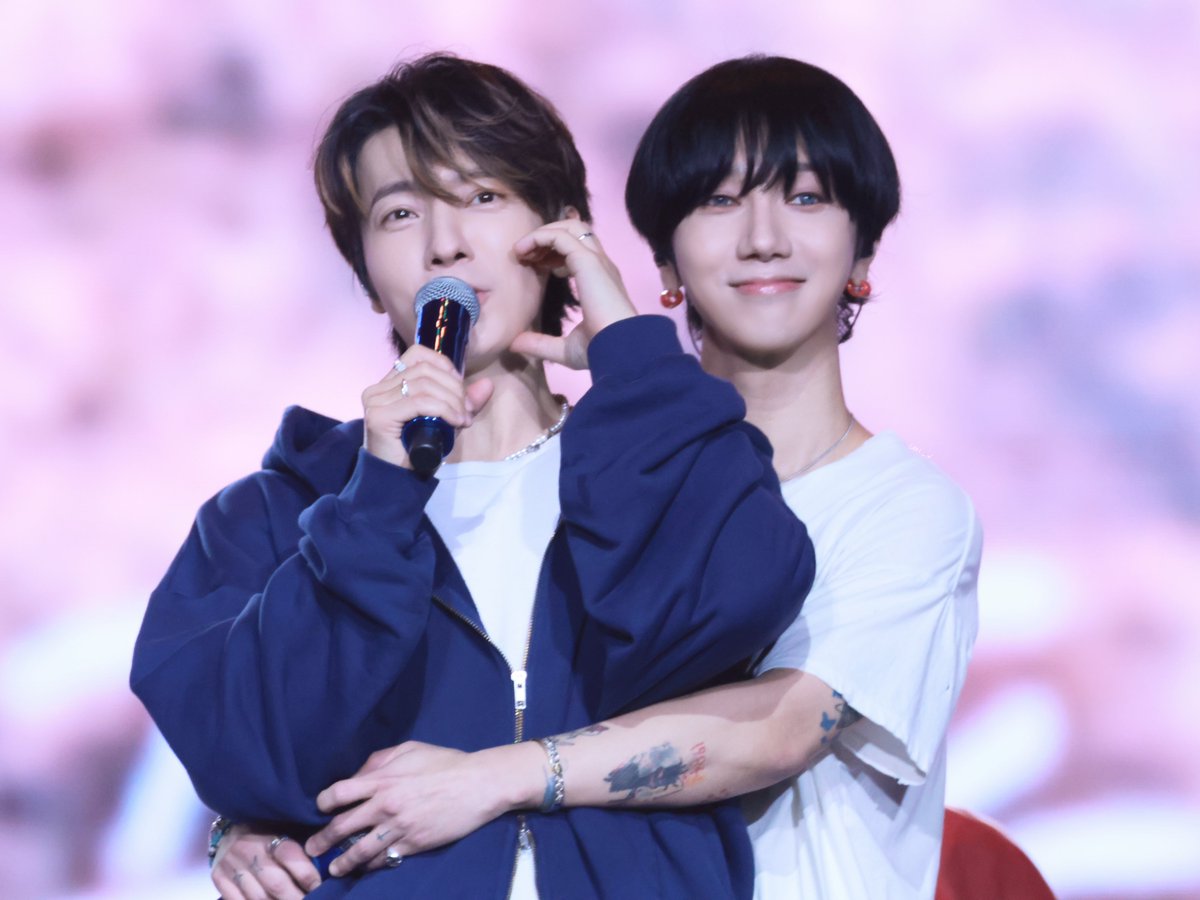 iohcc채채 tweet media