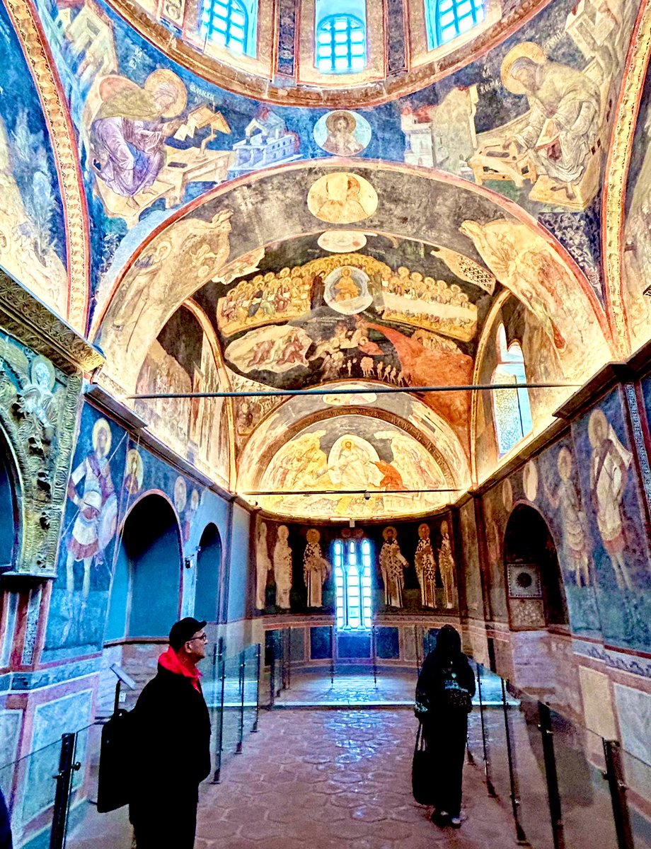 AntonioCasilli's tweet photo. It’s been an incredible week in Istanbul. I presented our documentary “In the Belly of AI” at the @PCC_Global conference, discussed recent DiPLab research at the @tufram_marmara seminar, enjoyed time with old &amp; new friends, indulged in my unabashed passion for anything Byzantine. https://t.co/td9xhHlYiL