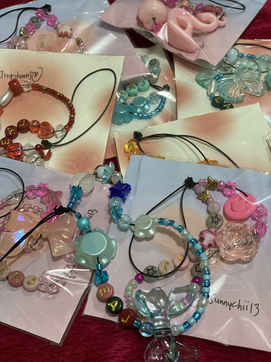 Sunnychii13's tweet image. I’ll be giving phone charms freebies this sunday for 1/9 tour in Manila

🐤 1:1, limited qty.
🐤 like and rt
🐤 open for trade

#eaJinManila