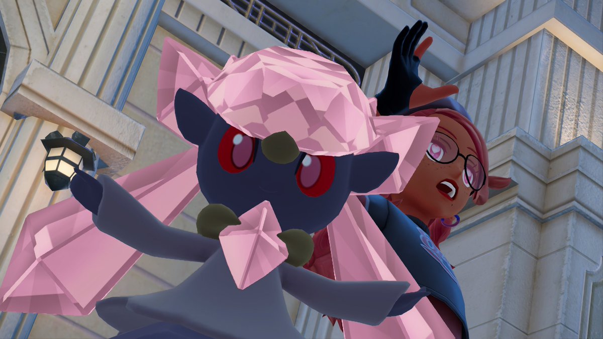 Dan Pineapple tweet media