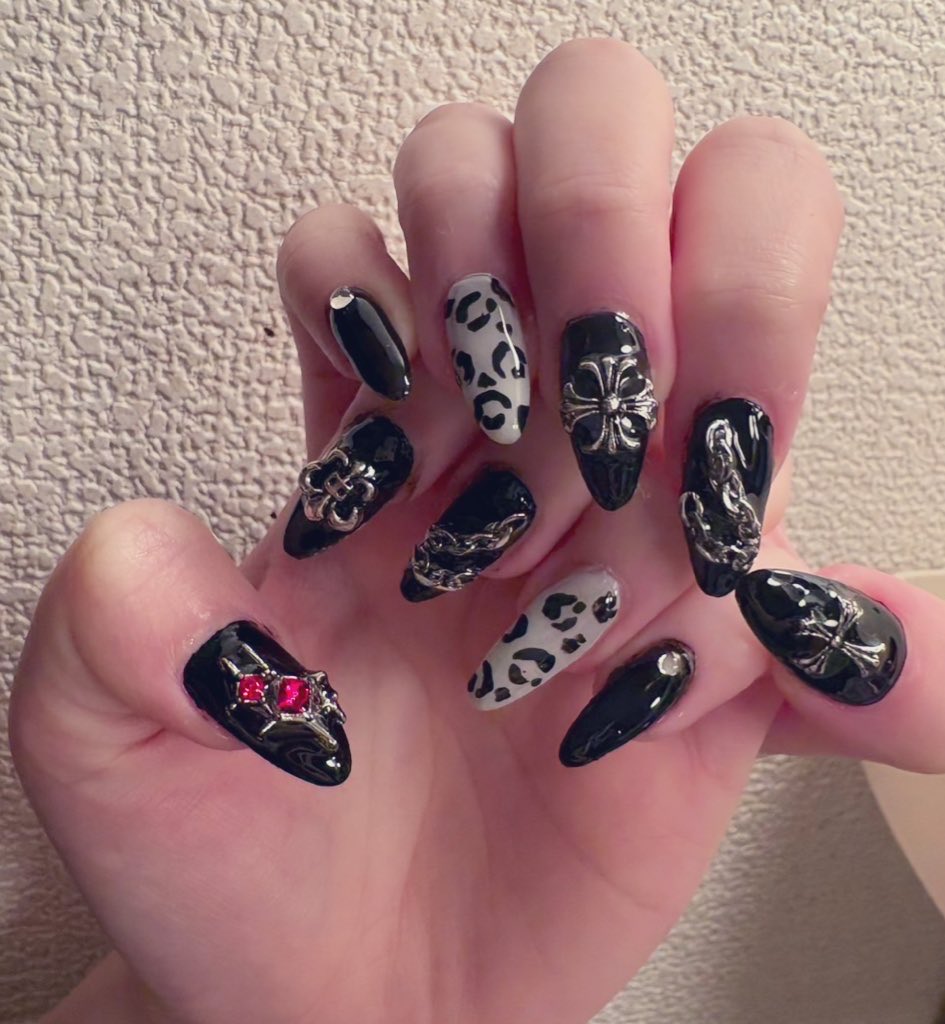 なつぴだよ🐈🐈‍⬛セルフ受肉Vtuber (@natsupiiii_8) / Posts / X