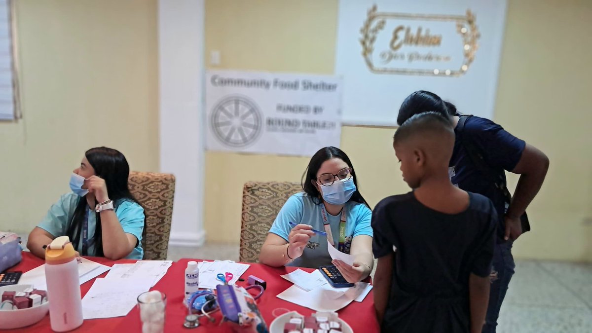 vortexics82's tweet image. Blessed weekend to all my Crypto X Brothers 💙

Thanks to my brothers at @21RoundTable for fully funding this med event at a local church with General medical attention and food to benefit many families during hard times

God is Good