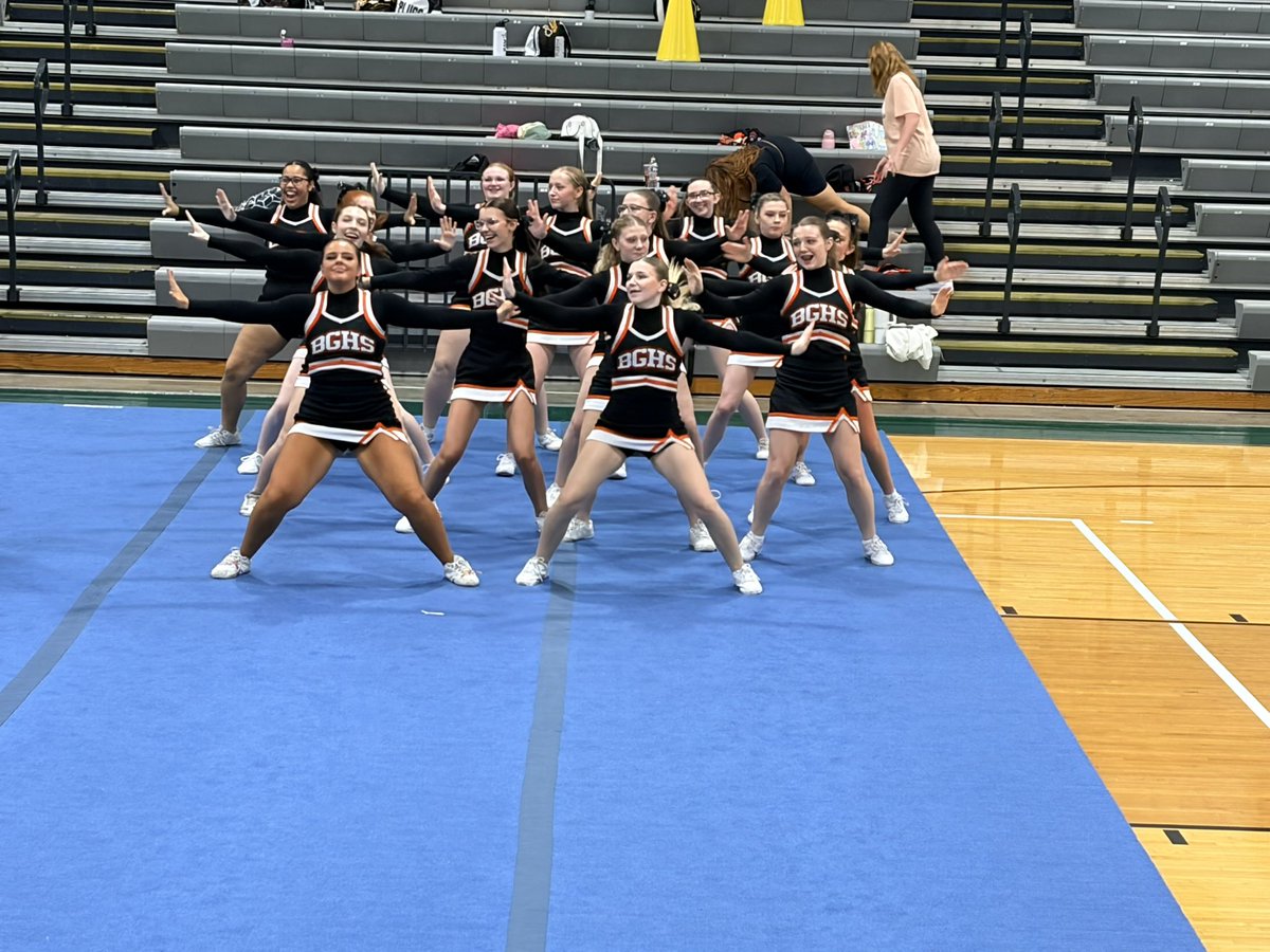 Inaugural Hoosier Legends Conference Cheer Competition! Proud of our girls!!

<a href="/TheHiveBGHS/">BGHS The Hive</a>