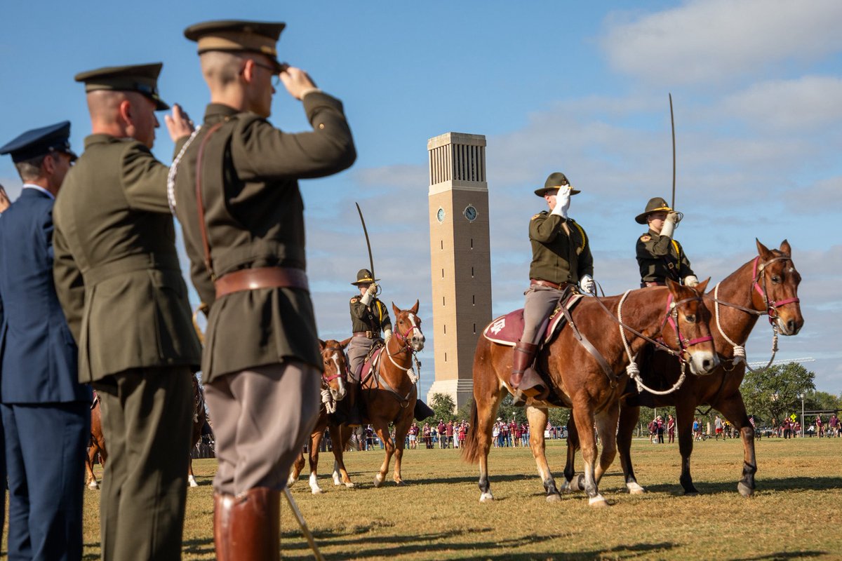 TAMU Corps of Cadets tweet media