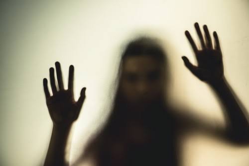 Trapped Dreams: Where the Mind Wanders but Never Wakes blog.psychics.com/trapped-dreams…