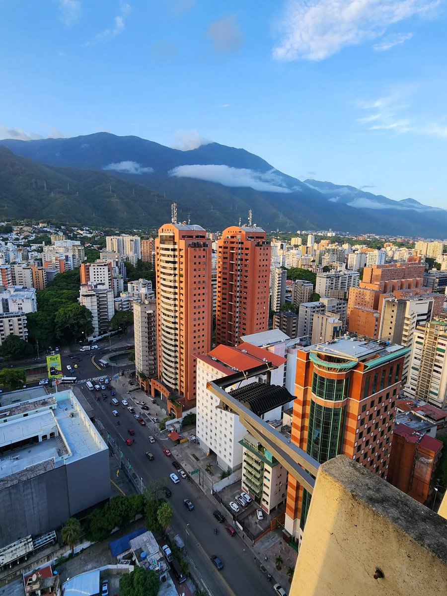 Espectacular 
CARACAS vista del noreste desde la Torre La Previsora 
VENEZUELA 🇻🇪🇻🇪🇻🇪🇻🇪🇻🇪🇻🇪🇻🇪🇻🇪🇻🇪🇻🇪🇻🇪🇻🇪🇻🇪🇻🇪🇻🇪
<a href="/venezuelaenfoto/">Venezuela en Foto</a>