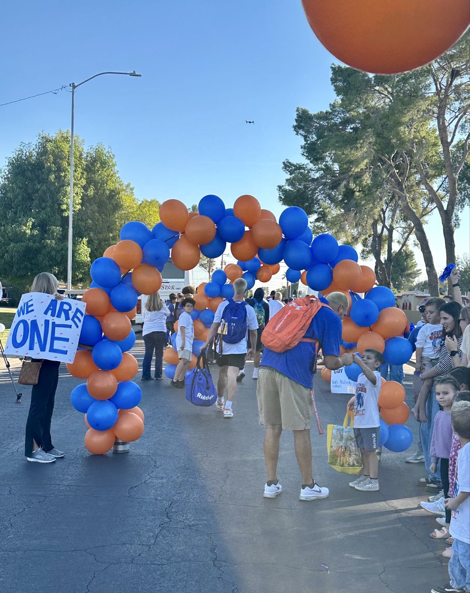 Coach Large tweet media