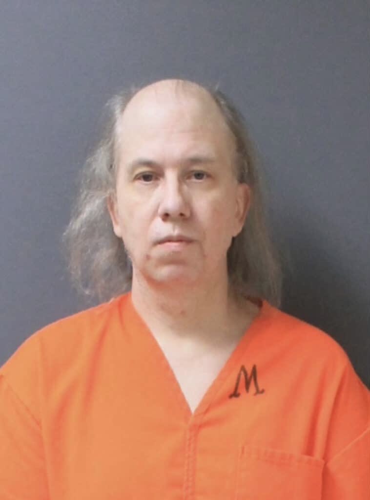 This man beat another man to death using a hammer. 

He is heterosexual &amp; has intact genitalia. 

He is housed in a women’s prison.

Women are forced to sleep &amp; shower next to this explosively violent man.

Protest this insanity tomorrow in front of the prison. Details ⬇️