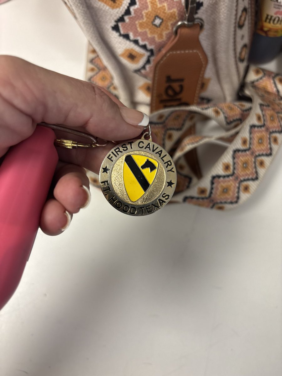 Love my clients!!! My daughter is in the Cavalry and their son is 1st Cav and was just promoted and they said us parents have to stick together and they handed me this ❤️❤️❤️🇺🇸🇺🇸🇺🇸Proud Military Parents!!!