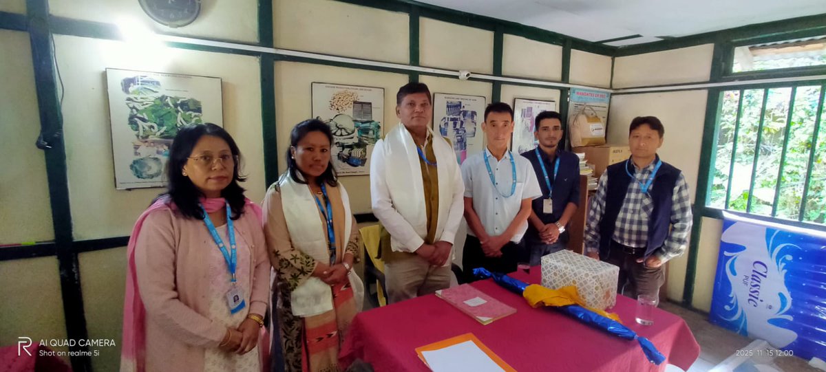 CsrtiBerhampore's tweet image. On 15.11.2025, Dr. S. Gandhi Doss, Director, CSRTI-Berhampore, visited REC Mamring, Sikkim, to review sericulture progress, discuss mulberry expansion, and explore opportunities to enhance cocoon production and farmer participation. #CSB #CSRTIBHP #SILK