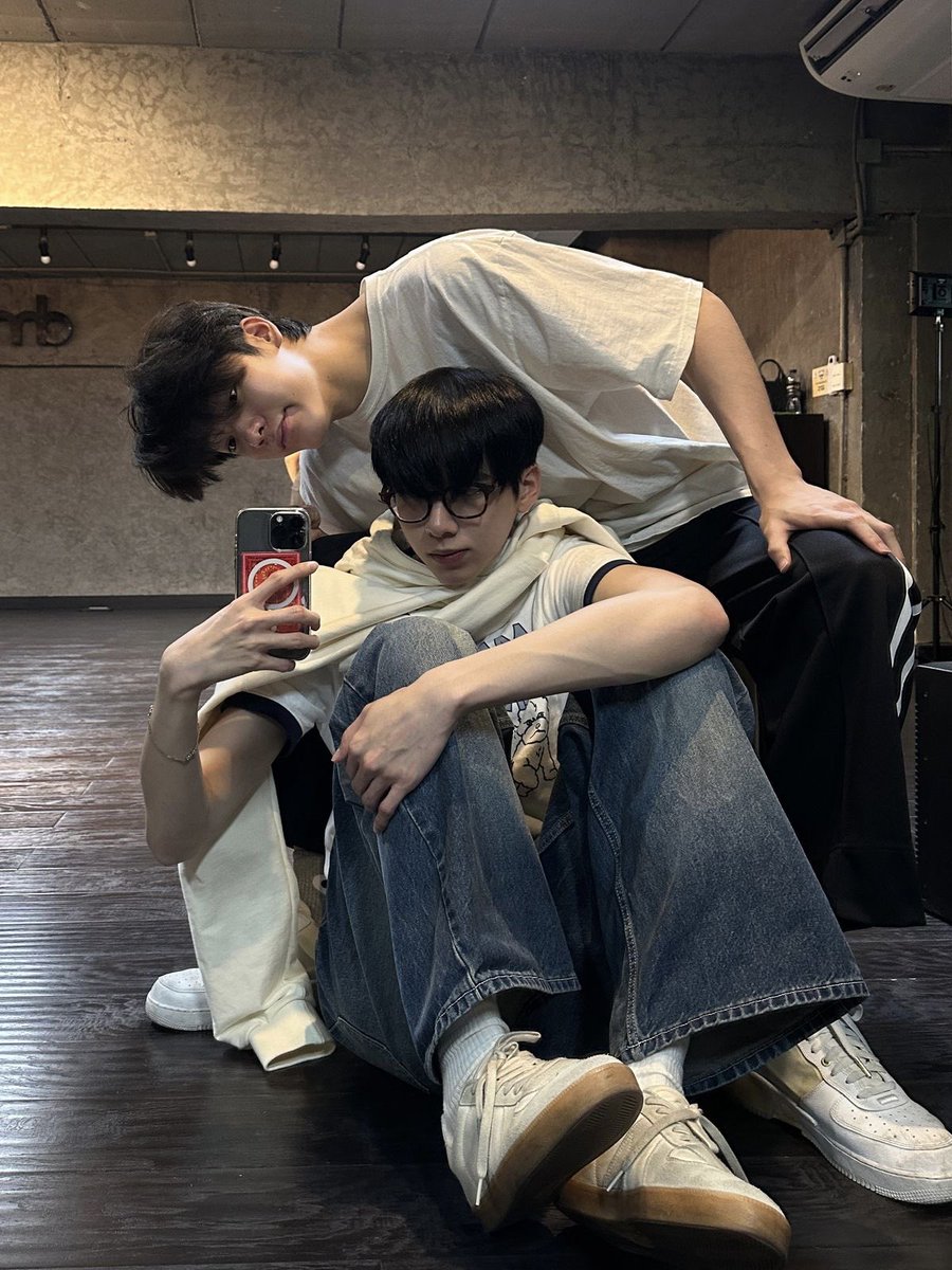 jimohmx's tweet image. 