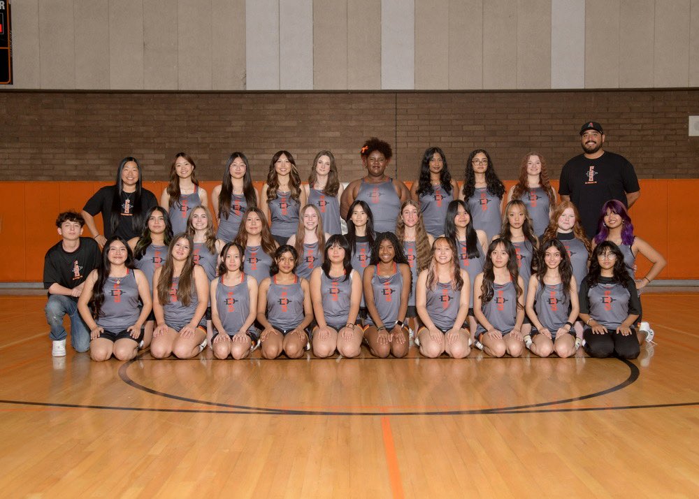 Corona Badminton 🏸 tweet media