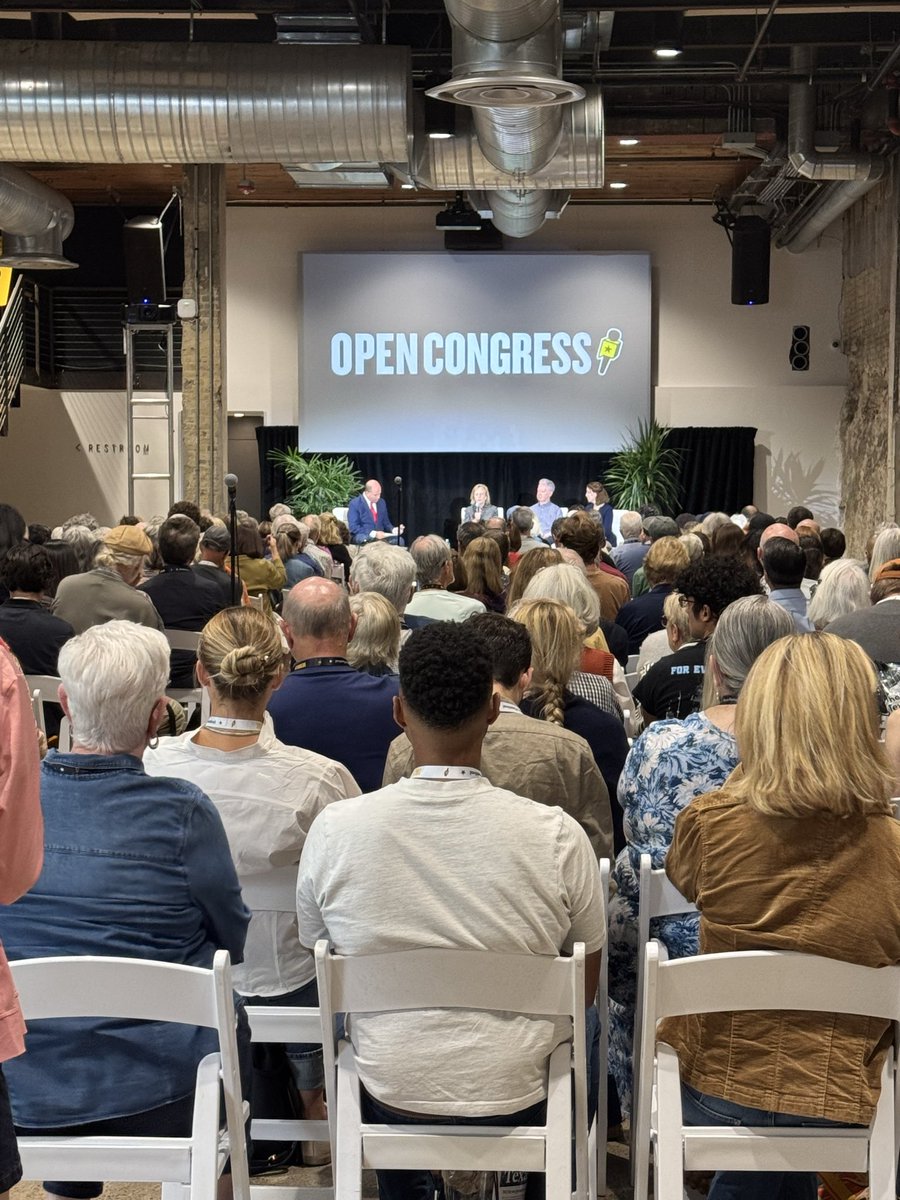 NOW: In Austin - huge crowd for session on “the future of Public Broadcasting”.

All kinds of ages, folks from all over the country here to listen to @pbs ceo Paula Kerger w <a href="/brianstelter/">Brian Stelter</a> .  

(Including, in the back, me.)