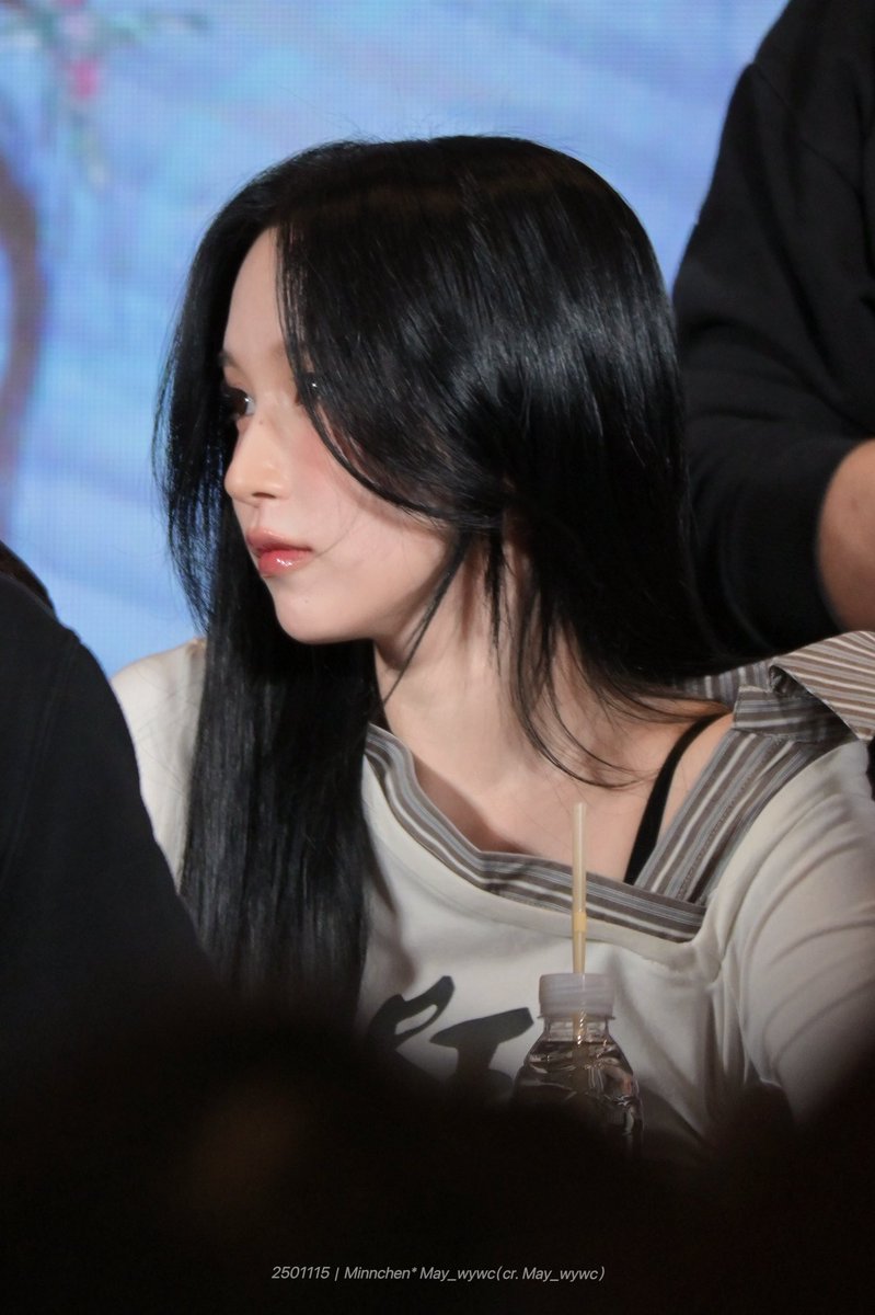 Minn_chen_'s tweet image. 251115 

#MINA #ミナ #미나  #名井南
 #TWICE #트와이스