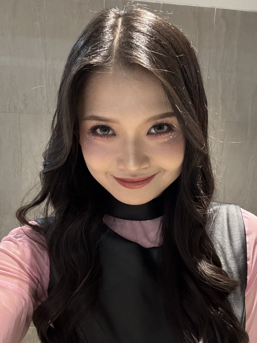 Indah Cahya tweet media