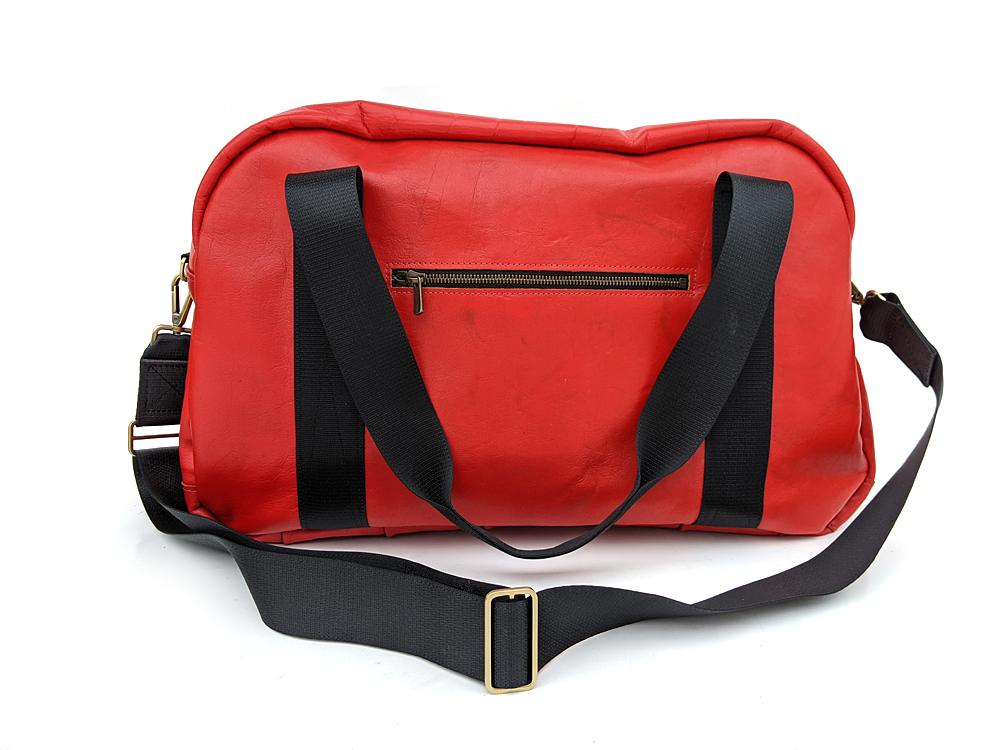 Uniqueobject15's tweet image. Unique Weekender bag made from the leather interior of a #1957 #Mercedes #ponton