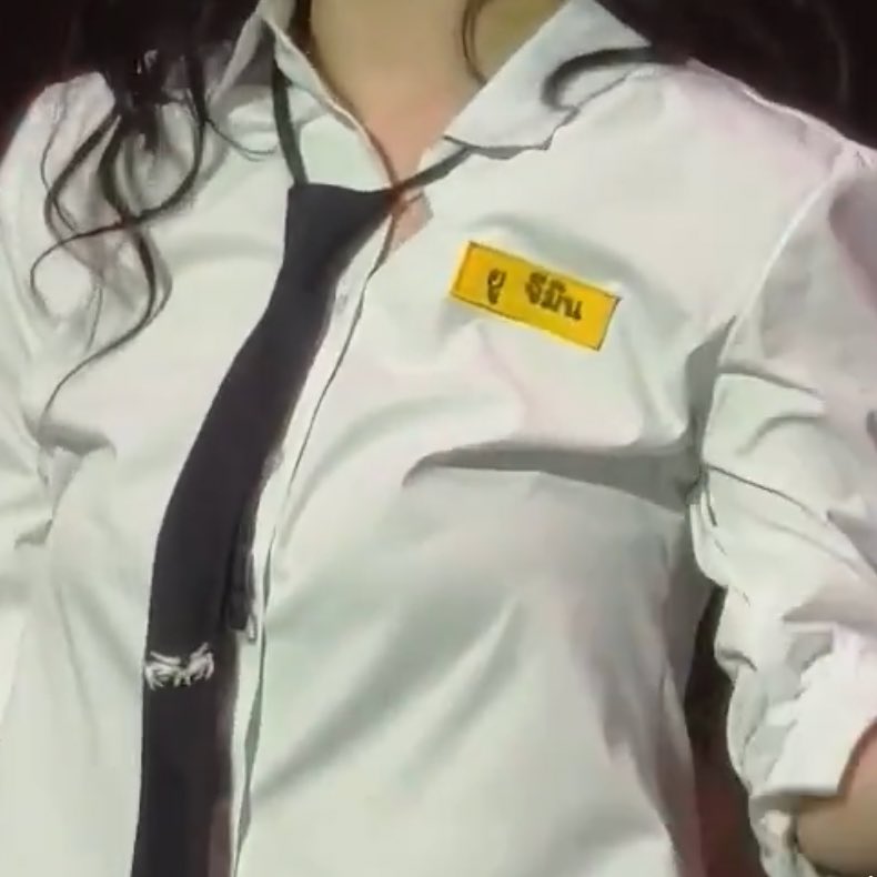 태국콘서트라고
명찰 태국어됏어 ...