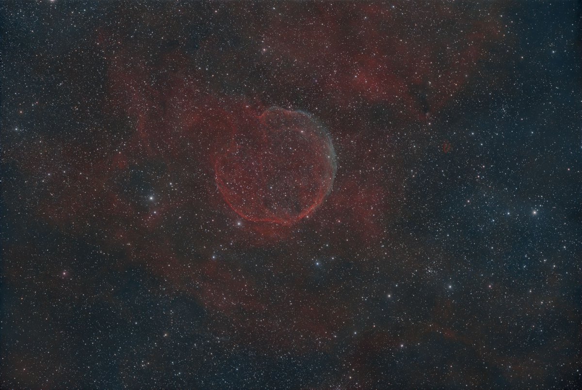 ohzak1's tweet photo. 超新星残骸: Abell 85 Popped Balloon Nebula (LBN 576)
L-eXtreme F2
300s x 137, gain120
総露光時間11時間25分
4年ほど前に一度DBPで撮影しているが,そのときはあまりにも淡くて出来がイマイチだったので再挑戦
今度は満足いく結果になった
#RASA8 https://t.co/GreKndoEQD