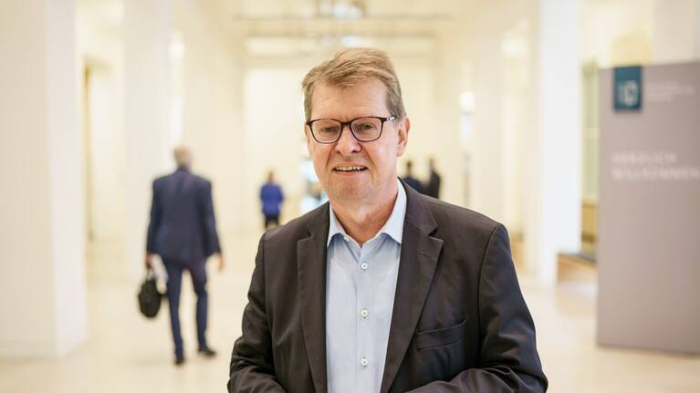 Wer will ein Date mit mir?