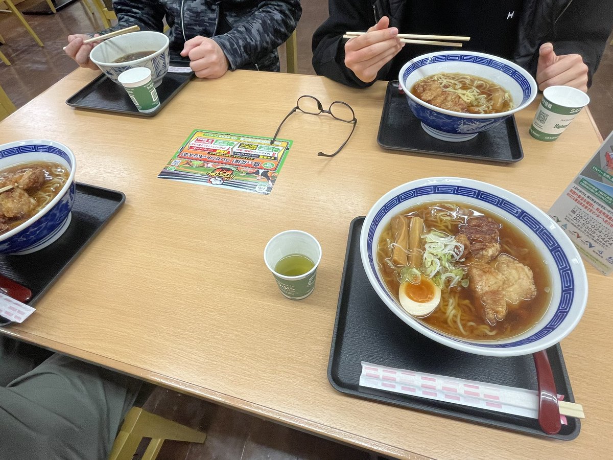 SunSetw10's tweet photo. 色々不安だったけど、だいさばは最高に楽しいイベントだし

色々大変だったけど、靁鳥は最高のサークルです https://t.co/tJlBsobjJ1