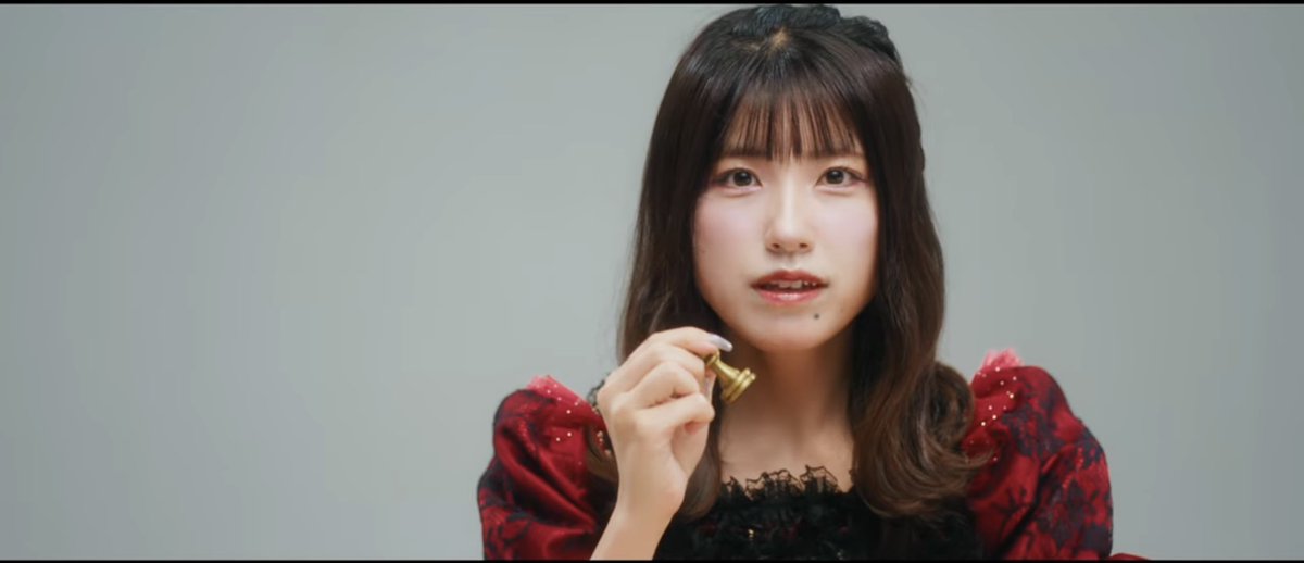 n4b9XoNcZy40504's tweet image. #マイドレ
#MyDresscode
#佐野瑞季
#正しいワタシの口説き方
MV解禁おめでとう🎉
瑞季ちゃんの赤黒新衣装素敵すぎます✨
MVもちろん沢山見るけどまたライブで直接見たいな！
ビジュヤバすぎる！😆💙