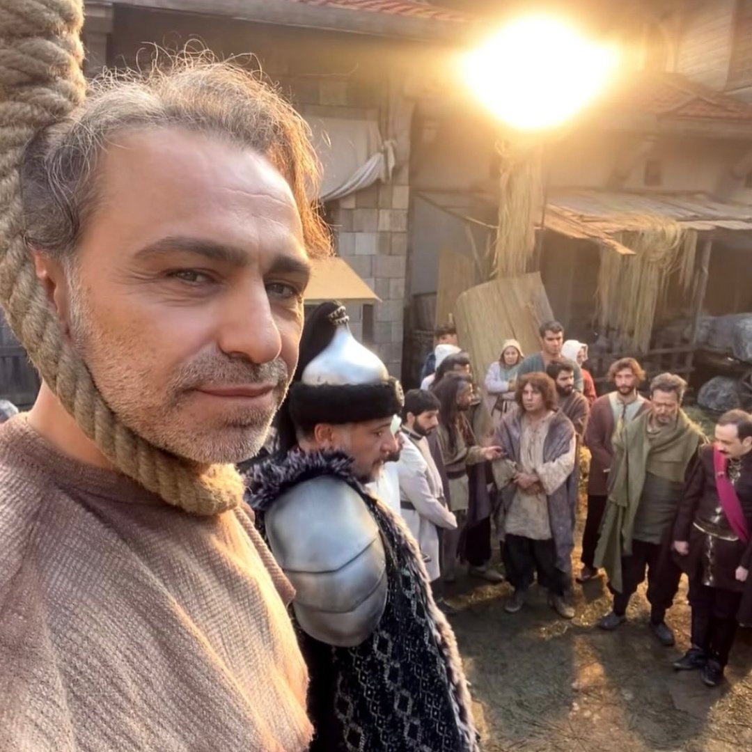 hayatım kayarken benim poz verme çabaları