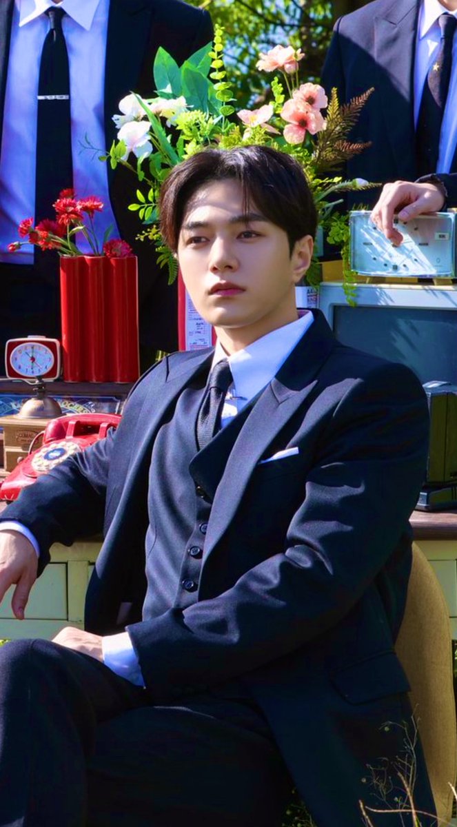 ビジュがいいですよね
お花も生えてるみたいだし←