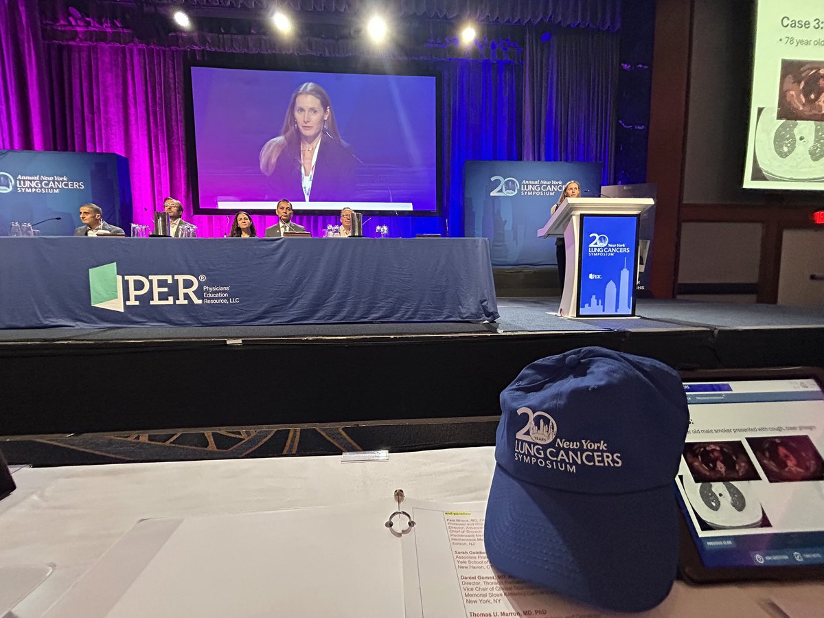 BalazsHalmosMD's tweet image. Saturday
Morning 
Live
From NY!

The 20th @gotoPER NY Lung Cancers meeting is on the way and while not drinking age yet but now has grown up and needs a larger room!

Great start w amazing faculty and terrific co-chair- @ChaftJamie!

U can still take the NYC subway, LIRR, Metro…