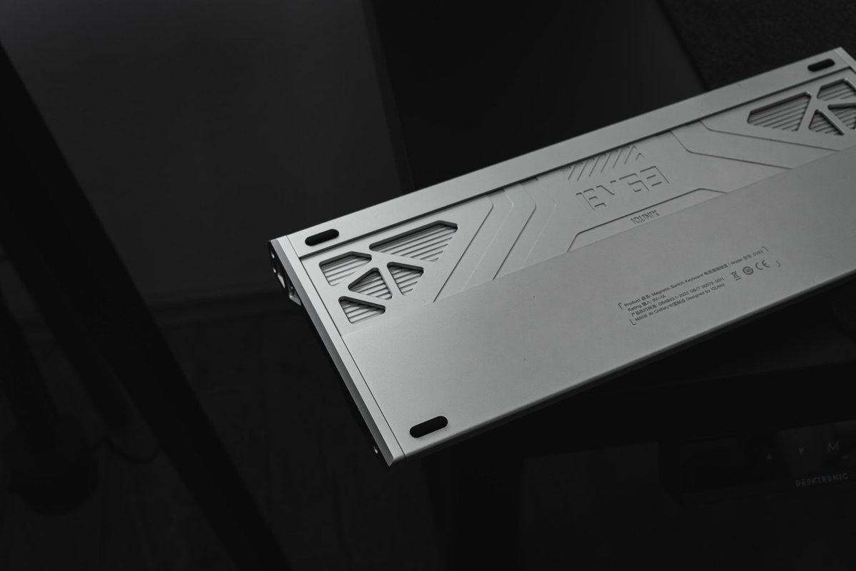 vnityyyy's tweet image. IQUNIX EV63 Silver Blade RS📸

A great performing and good looking keyboard in my opinion. I’m pretty sure this one will stay on my desk for a long time.

If you’re interested in getting one yourself, there’s also a discount available with code VNITY🩶