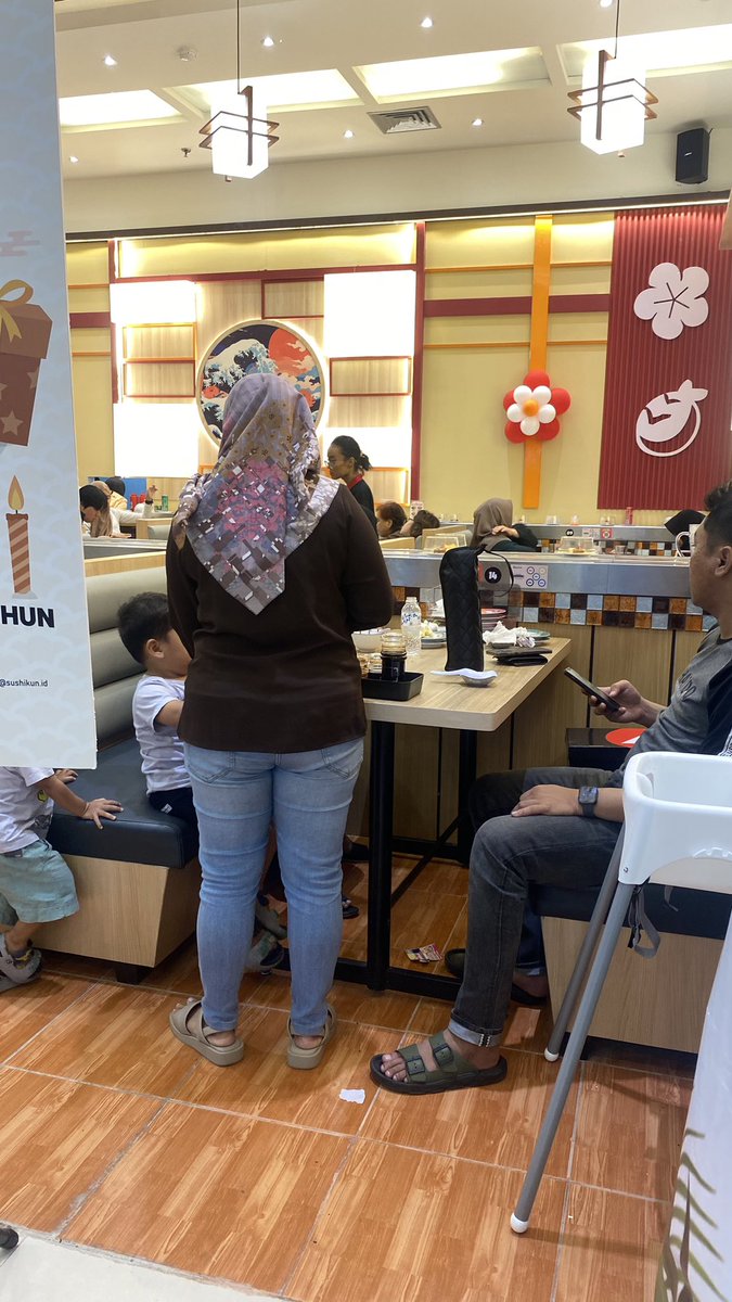 J I A 🍊 tweet media