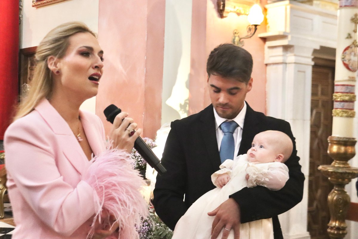 Bautizo de Minerva María en Los Remedios elpueblodeceuta.es/sec/sociedad/b…