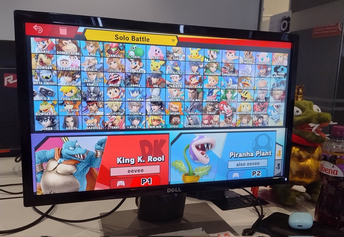 EEVEEcrew tweet media