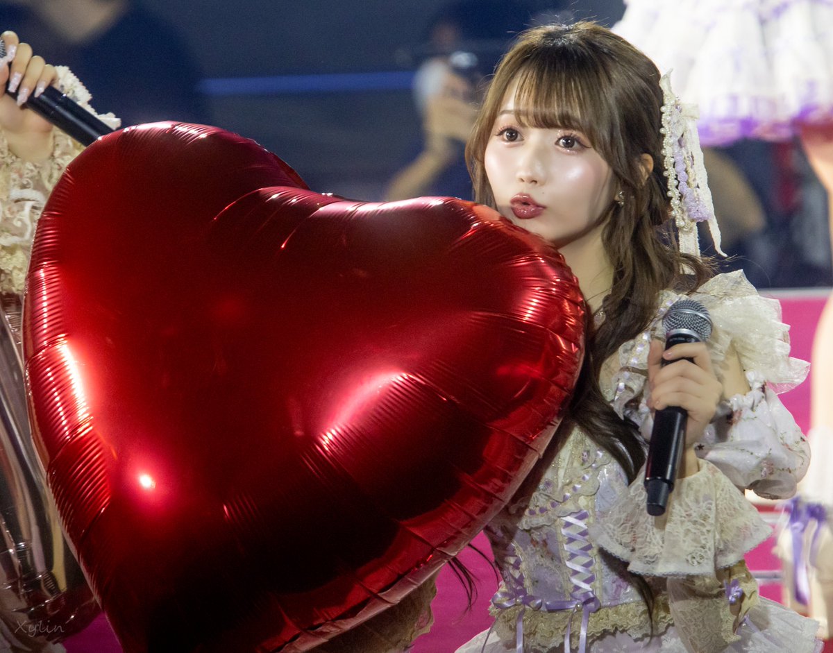 大谷映美里 8th ANNIVERSARY サイン入り写真 2025.11.15 「＝LOVE 8th ANNIVERSARY PREMIUM TOUR」 IGアリーナ 大谷