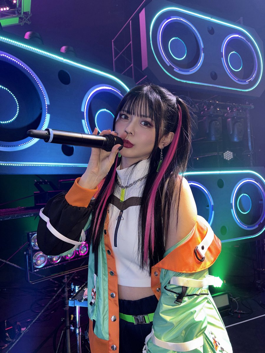 うおおおおおおおん！1日目感謝ああ！！
ランブルがヘッズすぎたあああ😻😻😻

あたしは！！！！いつになったら！！！！
VIPの振りを完璧に踊り切れるんだ🫩🫩
明日も何卒！！爆上がってこーう😂🤘
#RAS_RUMBLEHEADZ
#RAS_RUMBLEHEADZ_DAY1
#RAS #バンドリ