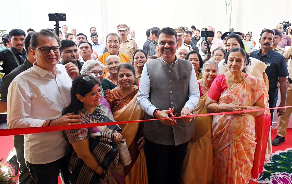 InfoVidarbha's tweet image. मुख्यमंत्री @Dev_Fadnavis यांच्या हस्ते आज उत्तर अंबाझरी मार्गावरील अनसूयाबाई काळे स्मृती सदन आणि पूर्व विदर्भ महिला परिषदेच्या वर्किंग वूमन अँड गर्ल्स होस्टेलच्या नूतनीकरण झालेल्या वास्तूचे उद्घाटन झाले.  अँम्परसँड ग्रुपचे संस्थापक अध्यक्ष रुस्तम केरावाला उपस्थित होते.