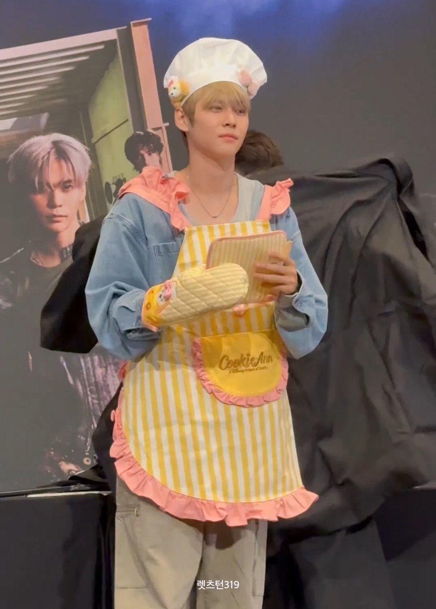 เค้าอยากเล่นเมดคาเฟ่ บี๋เป็นเมดเค้าเป็นลูกค้า เคนะ?
…