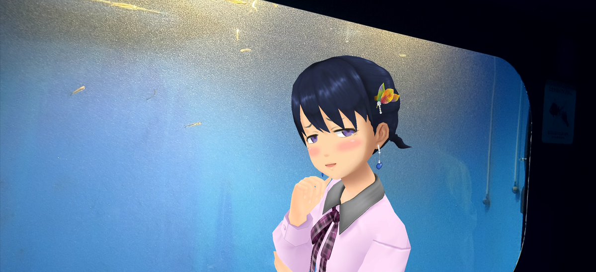 Aj785Aj's tweet image. 【サトカとご当地水槽】

　宮島水族館に牡蠣の水槽があるようにここはしらすの展示をしてるんだな……

｢生しらすを越える新鮮なしらす……じゅるり

　ダメだ……完全に寿司屋の水槽を見る目になってやがる！

#スクスト2
#スクストカメラ
#えのすい