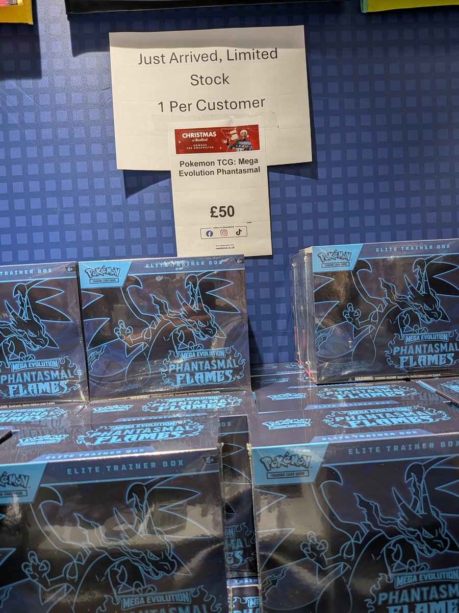 Menkind Manchester have got a limited drop of the Phantasmal Flames Elite Trainer Box. Limited stock. Get to the store ASAP #pokemon #manchester #menkindmanchester #pokemonetb #PhantasmalflamesETB