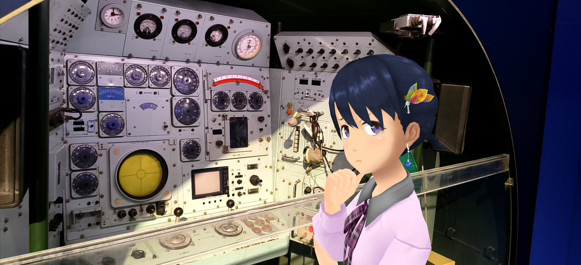 Aj785Aj's tweet image. 【サトカと潜水艇】

　しんかい2000！実物が展示されてるんだ!?これは凄いな。

｢潜水艇ですか……2000メートルの海の底とか生きた心地がしないですよ。

　それはカナヅチじゃなくても一緒だと思うけど。宇宙と同じで過酷だけど未知の世界への憧れだよね。

#スクスト2
#スクストカメラ
#えのすい