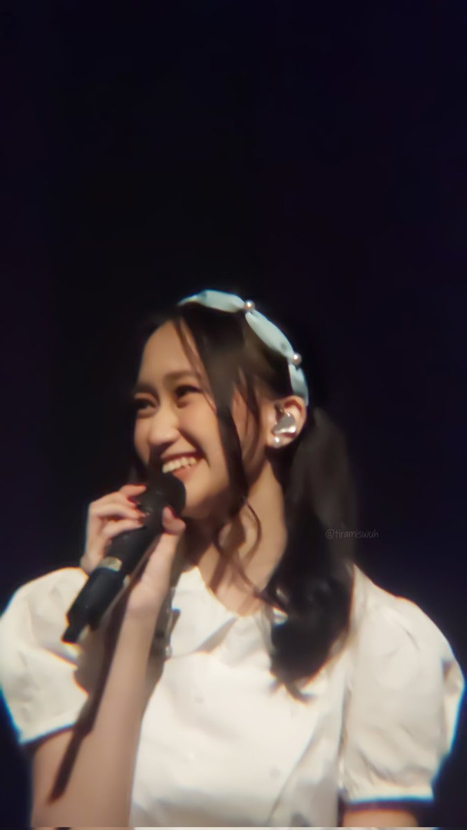 elphia.🦖 tweet media