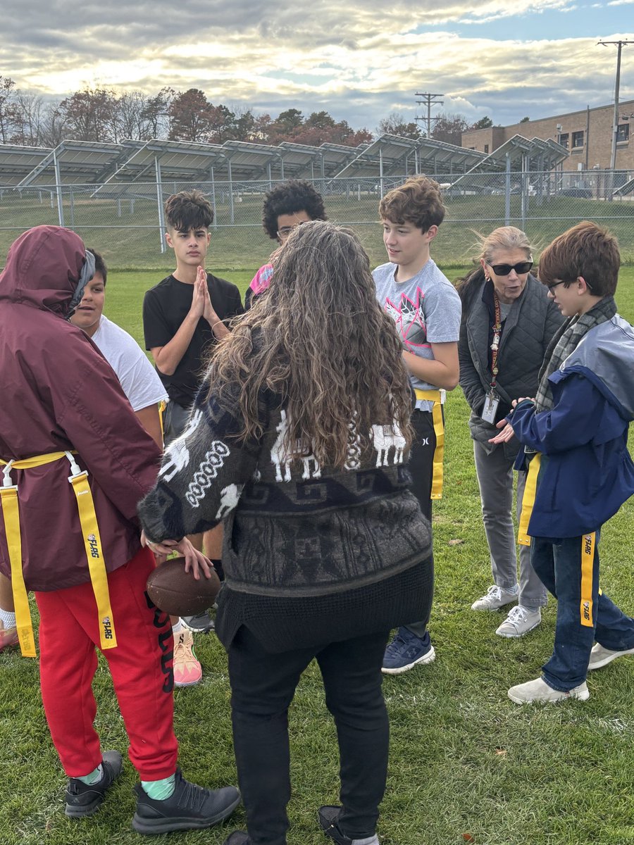 🏈 CRMS Unified Club had our last practice before our big game! Teammates worked together running a few plays and practicing skills to be ready for the game. It was a fun afternoon together! Event details: CRMS vs Wall, 11/19 @ 10:30am
RWJBarnabas Field of Dreams, Toms River