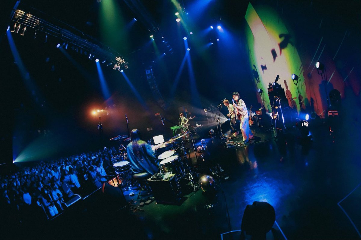 ⏩ Band members✨

日食CREW
Guitar：沼能友樹 <a href="/tomoki_numano/">Numa / 沼能友樹</a> 
Bass：仲俣和宏 <a href="/matcho_/">仲俣 和宏</a> 
Drums：komaki <a href="/komaki1986/">komaki</a> 

#日食なつこ はトップバッター🎉
お見逃しなく!!

🎥 youtube.com/shorts/CSg482r…