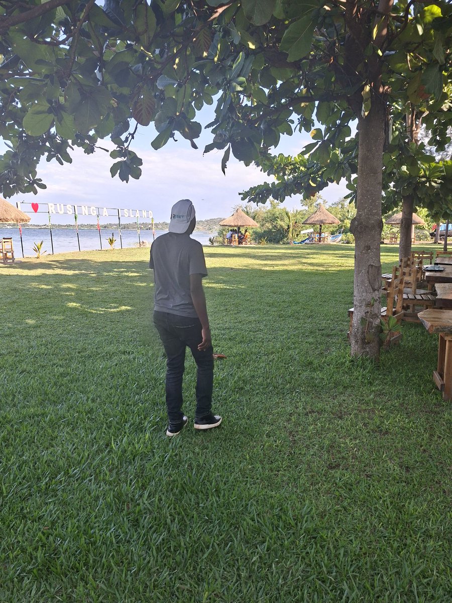 Rav_KE's tweet image. Hii weekend imekupata wapi? Mimi niko Rusinga Island