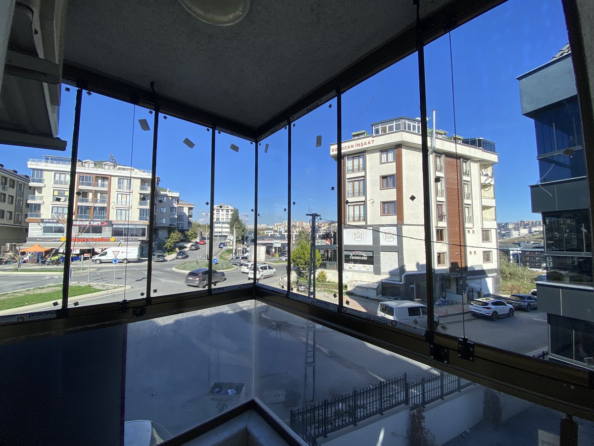 Ozlalealuminyum's tweet image. Bugün Beylikdüzü - İstanbul’da Yapmış Olduğumuz Cam Balkon İmalat - Montajımızdan Kareler... #cambalkon #alüminyum #küpeşte #pencere #kapı #dışçephe #pergola #tente #alüminyumdoğrama #giyotincam #giyotin #türkiye #turkey #istanbul #ısıcamlıcambalkon #proje #panjur #kepenk #mimar