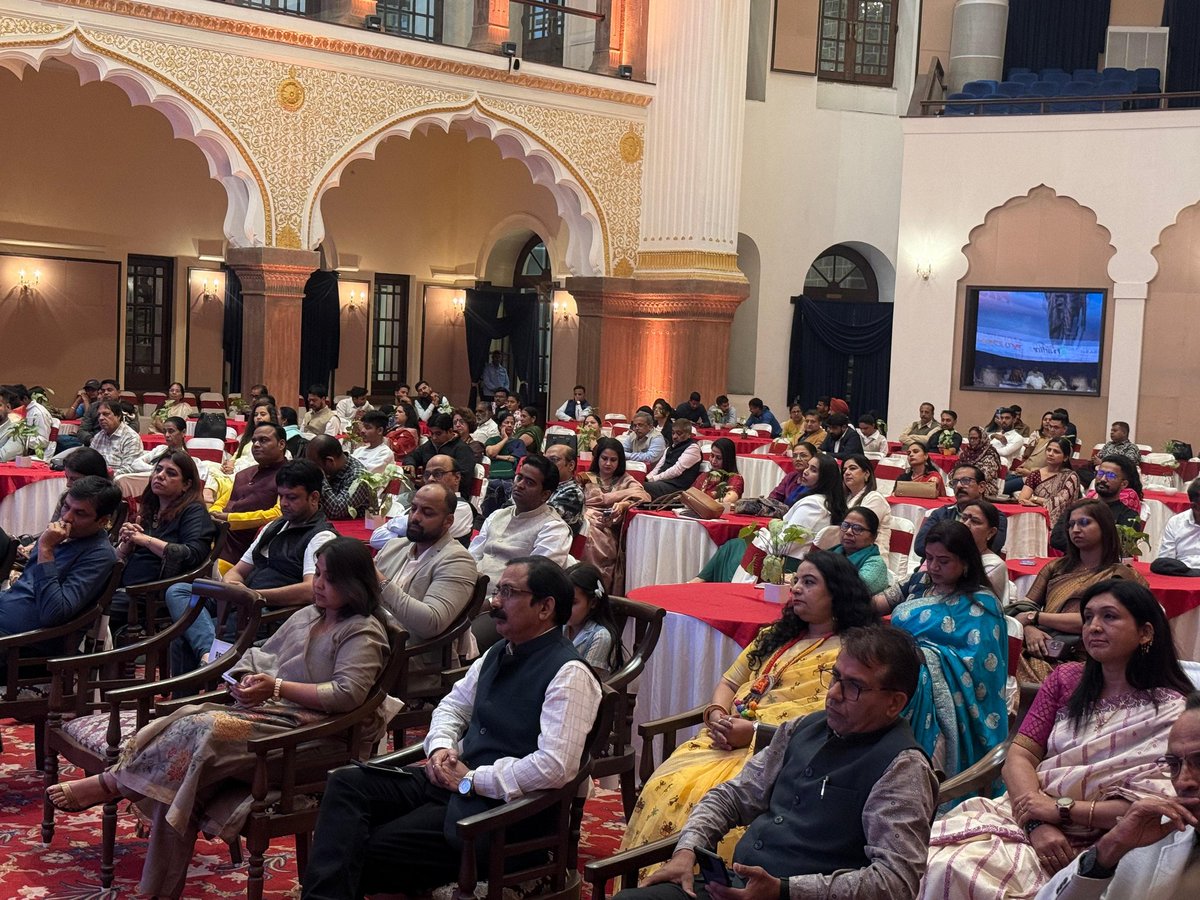 Ashish_HG's tweet image. आज भोपाल में &quot;भोपाल ब्रांड स्टोरी राइज अप&quot; कार्यक्रम में सहभागिता कर सार्थक संवाद एवं विचार-विमर्श करने का अवसर प्राप्त हुआ।

इस प्रेरक आयोजन हेतु ‘भोपाल एक साथ’ टीम (BEST) तथा Dream Bhopal – Green Bhopal Social &amp;amp; Environment Welfare Foundation  की समस्त आयोजन टोली को हार्दिक…