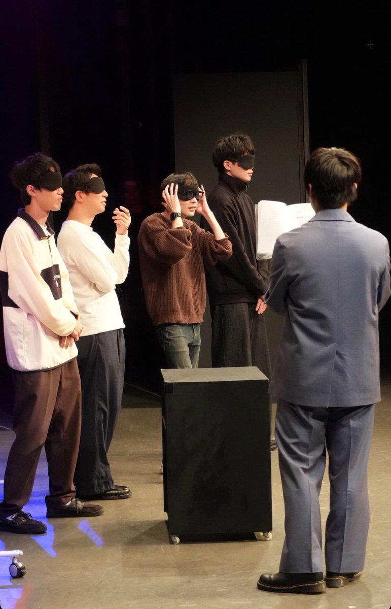 i__125cc's tweet image. 佐々木と大川内、遠近法が機能していない